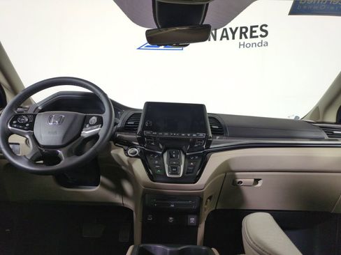 Certified 2023 Honda Odyssey Elite image 22