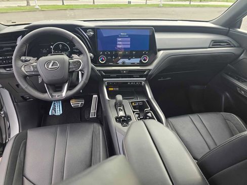 New 2026 Lexus TX 500h AWD image 23