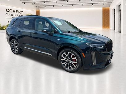 Used 2025 Cadillac XT6 Sport w/ Technology Package