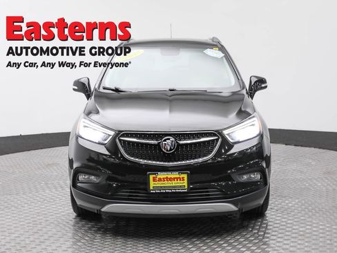 Used 2018 Buick Encore Essence w/ Experience Buick Package image 2