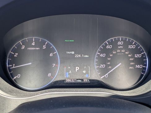 Used 2016 Mitsubishi Outlander SE FWD image 29
