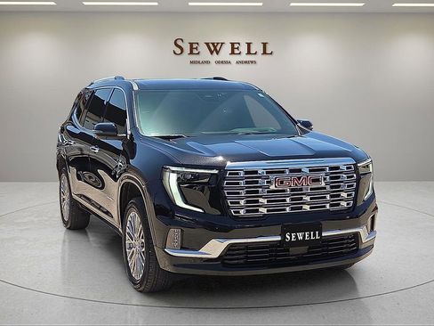 Used 2025 GMC Acadia Denali FWD image 7