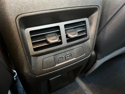 Used 2023 Chevrolet Colorado Z71 w/ Z71 Convenience Package 2 image 32