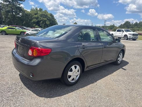 Used 2010 Toyota Corolla LE w/ All Weather Guard Pkg FWD image 11