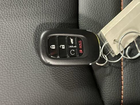 Certified 2026 Honda Passport TrailSport image 31