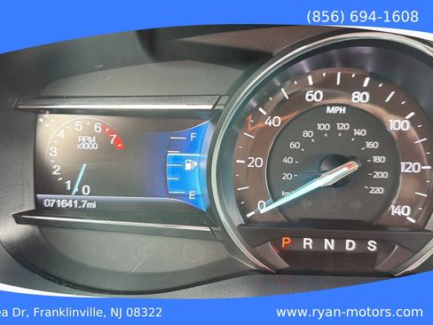 Used 2016 Ford Explorer XLT w/ Equipment Group 202A AWD/4WD image 11