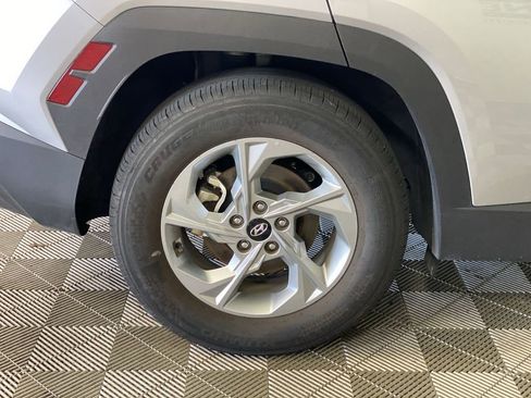 Used 2024 Hyundai Tucson SEL FWD image 18