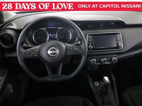 New 2025 Nissan Kicks Play S image 12