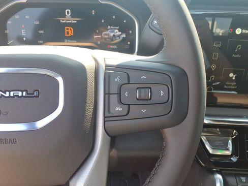 New 2026 GMC Sierra 2500 Denali w/ Denali Reserve Package AWD/4WD image 12