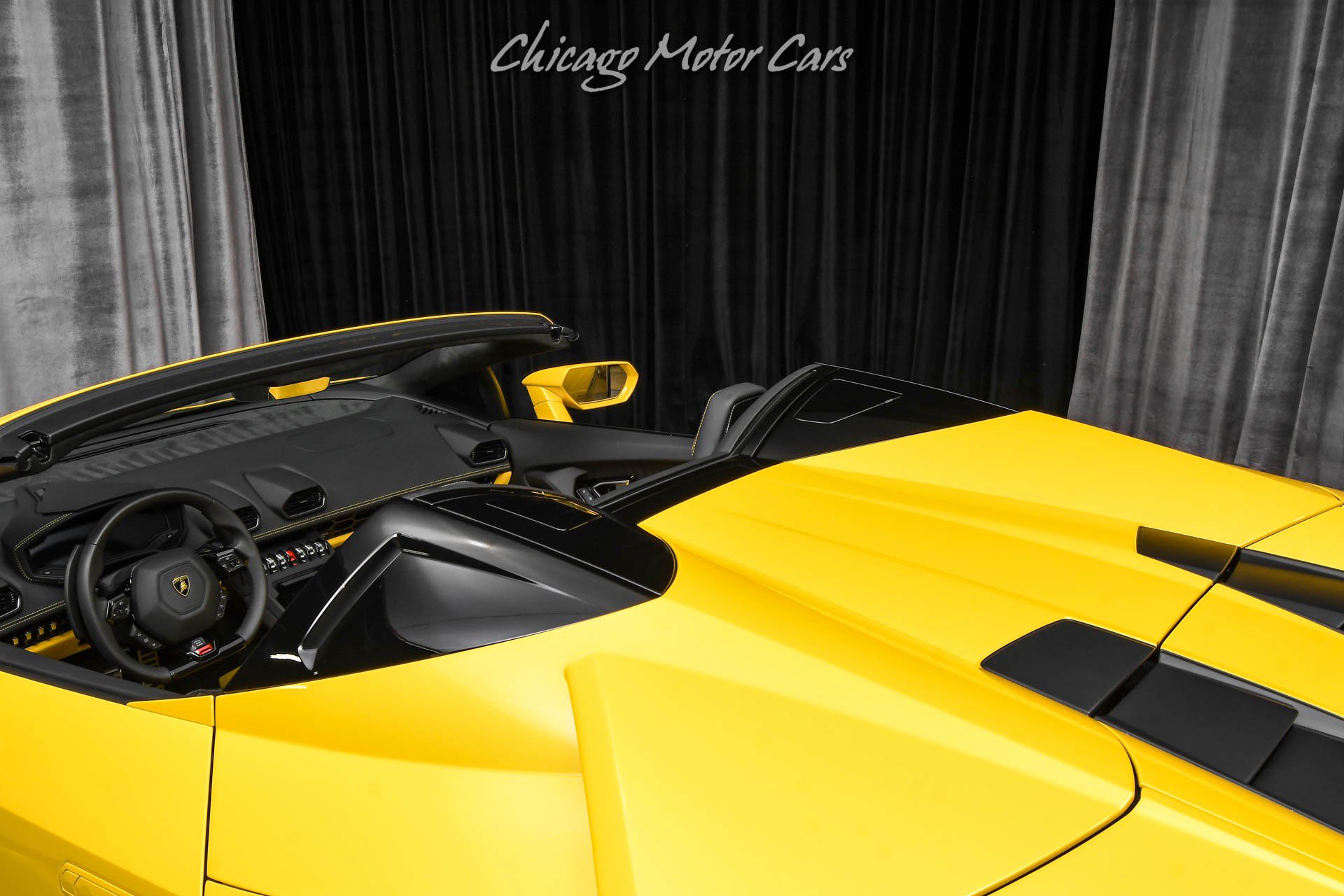 Used 2024 Lamborghini Huracan EVO AWD/4WD image 34