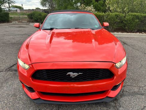 Used 2016 Ford Mustang Convertible RWD image 6