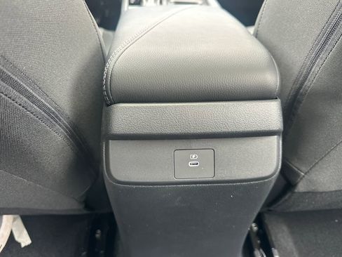 New 2026 Nissan Sentra SV w/ SV Convenience Package FWD image 15