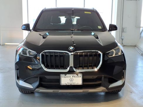 Used 2023 BMW X1 xDrive28i w/ Convenience Package AWD/4WD image 2