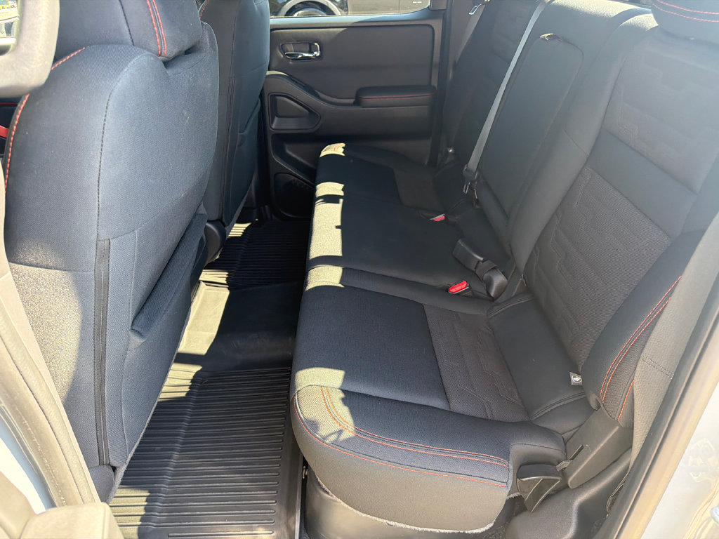 Used 2022 Nissan Frontier PRO-4X w/ Off-Road Protection Package AWD/4WD image 20