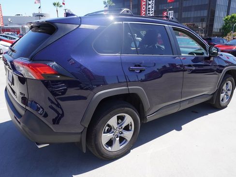 Certified 2025 Toyota RAV4 XLE FWD image 6