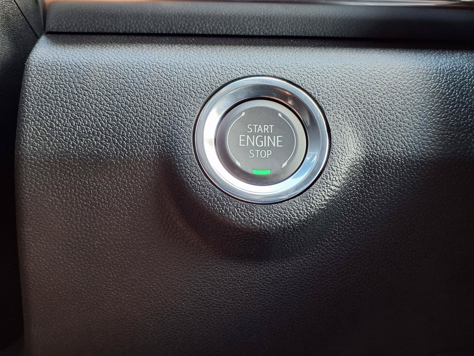 New 2027 GMC Terrain Elevation FWD image 7