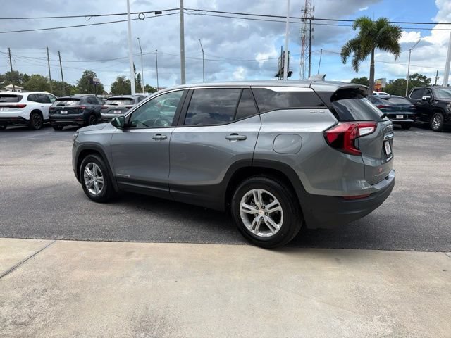 Used 2023 GMC Terrain SLE FWD image 6