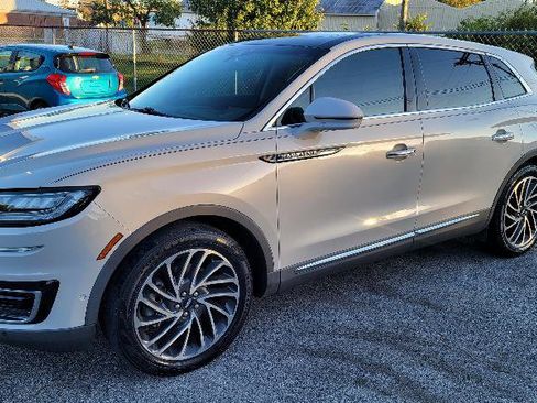 Used 2019 Lincoln Nautilus Reserve image 2