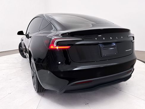 Used 2025 Tesla Model 3 Long Range AWD/4WD image 8