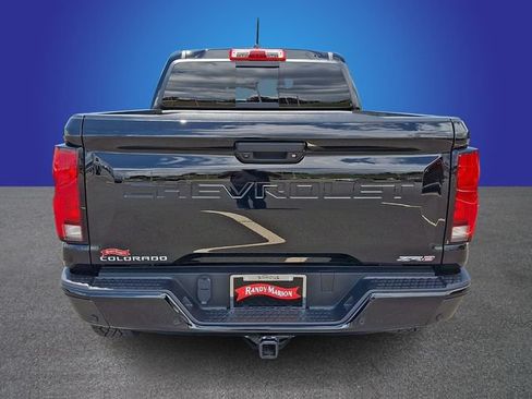 Used 2024 Chevrolet Colorado ZR2 w/ Safety Package AWD/4WD image 5