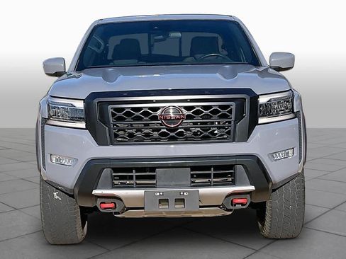 Used 2023 Nissan Frontier PRO-4X w/ Technology Package AWD/4WD image 3