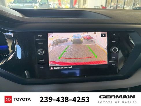 Used 2022 Volkswagen Taos SE image 11