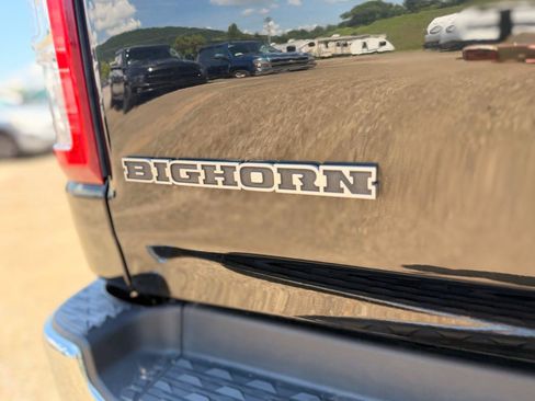 Used 2019 RAM 1500 Big Horn AWD/4WD image 15