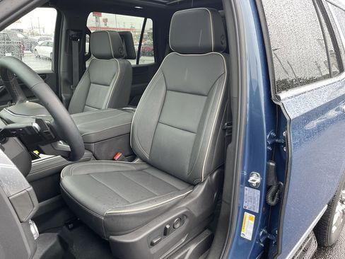 Used 2026 GMC Yukon Elevation w/ Elevation Premium Package AWD/4WD image 20