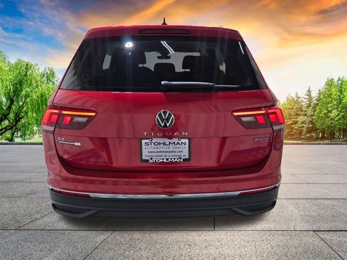 Certified 2023 Volkswagen Tiguan SE AWD/4WD image 5