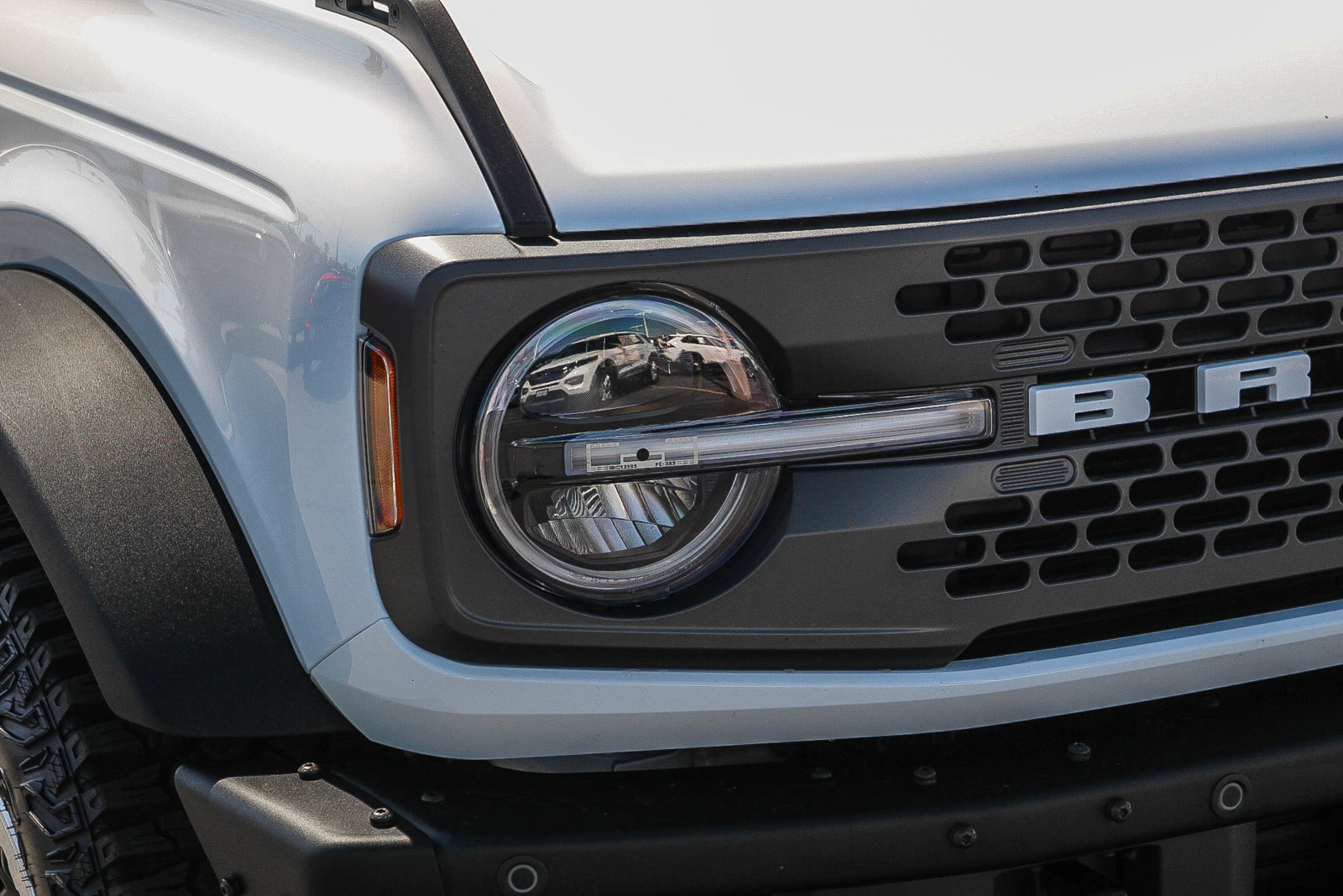 Certified 2023 Ford Bronco Badlands w/ Sasquatch Package AWD/4WD image 5