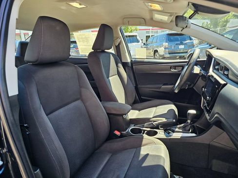 Used 2017 Toyota Corolla LE FWD image 10