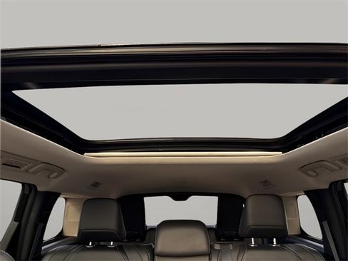 Used 2023 INFINITI QX60 Sensory image 14