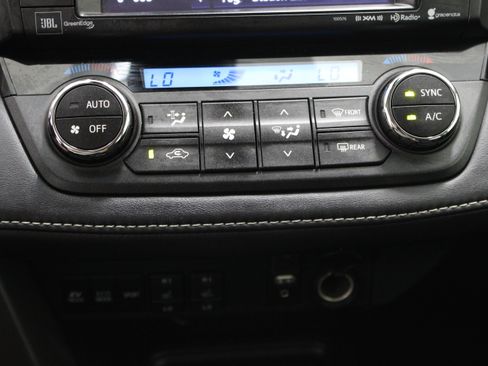 Used 2017 Toyota RAV4 Limited w/ Advanced Technology Package AWD/4WD image 20