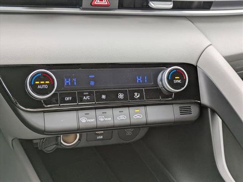 New 2026 Hyundai Elantra Sport image 15