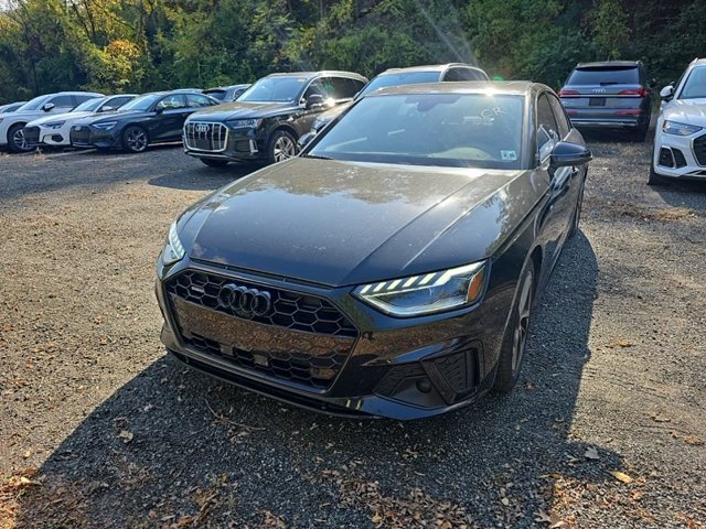Used 2023 Audi A4 2.0T Premium Plus w/ Premium Plus Package AWD/4WD image 15
