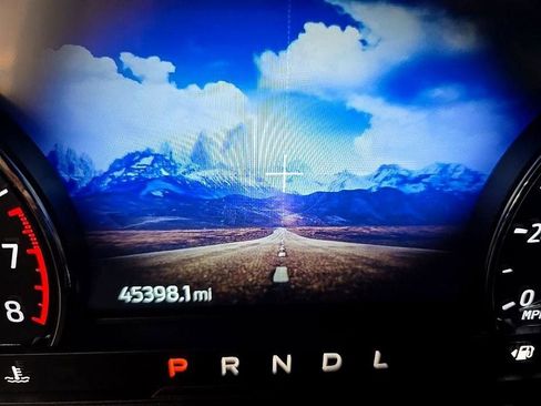 Used 2023 Ford Explorer XLT w/ Equipment Group 202A image 15