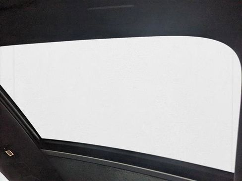 Used 2024 Volvo XC60 T8 Ultimate w/ Protection Package Premier image 16