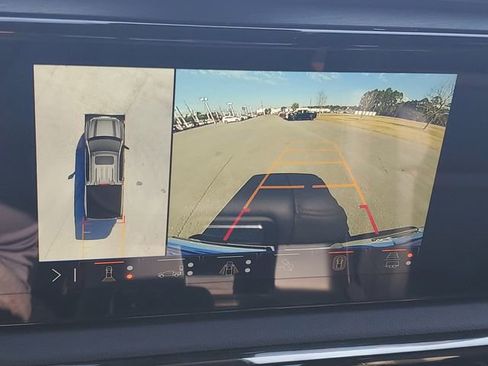 Used 2025 GMC Sierra 1500 AT4 w/ AT4 Premium Package image 18