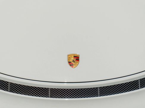 Used 2016 Porsche Boxster Spyder RWD image 32