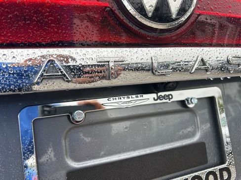 Used 2024 Volkswagen Atlas SE image 20