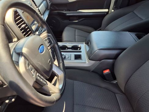 Used 2021 Ford Expedition XLT RWD image 16