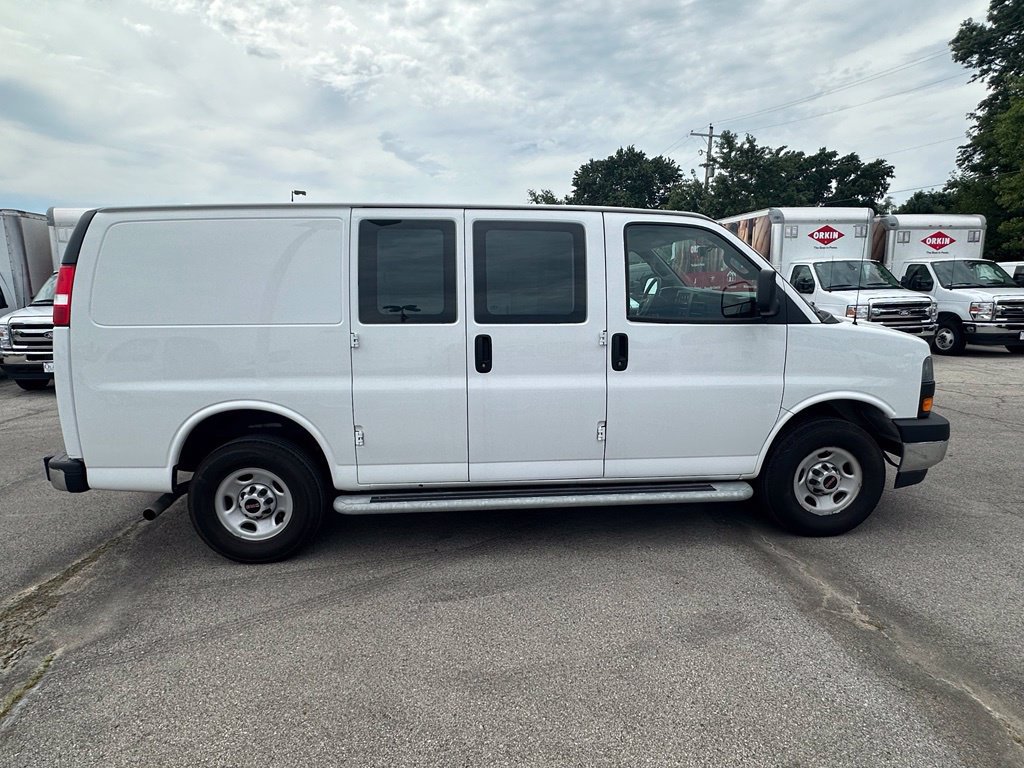 Used 2024 GMC Savana 2500 w/ Driver Convenience Package RWD image 7