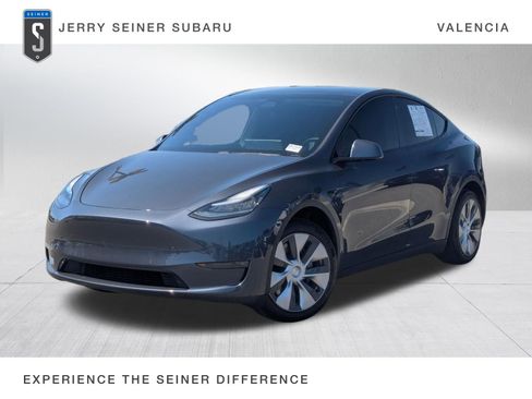 Used 2020 Tesla Model Y Long Range AWD/4WD image 1