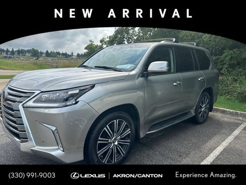 Used 2018 Lexus LX 570 4WD w/ Luxury Package image 1