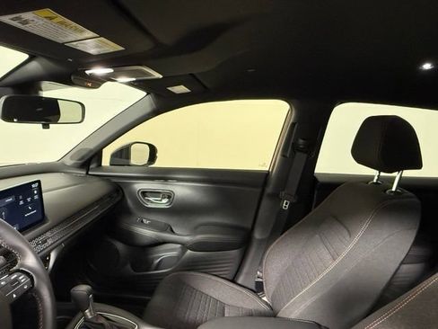 Used 2026 Honda HR-V Sport image 33
