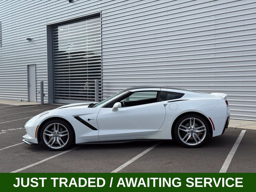Used 2015 Chevrolet Corvette Stingray Coupe RWD image 10
