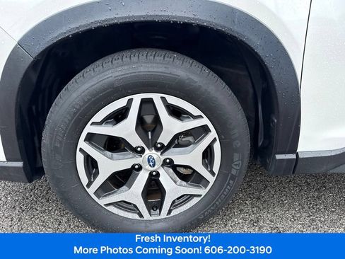 Used 2023 Subaru Forester Premium AWD/4WD image 10