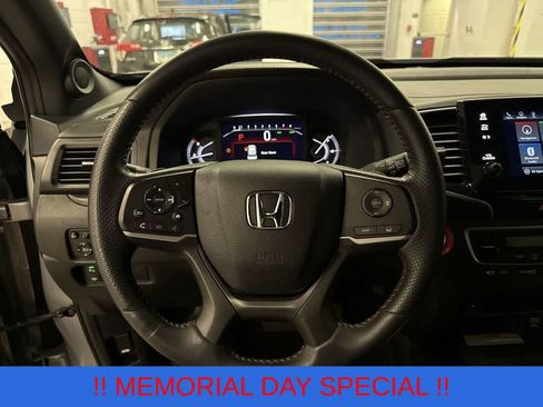 Used 2023 Honda Passport TrailSport image 18