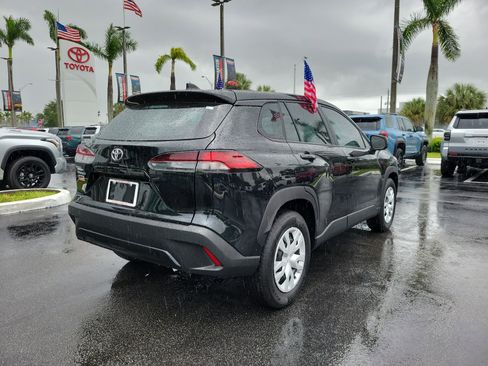 Used 2026 Toyota Corolla Cross L FWD image 12