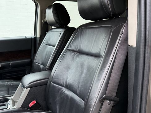 Used 2012 Ford Flex SEL w/ Equipment Group Order Code image 10